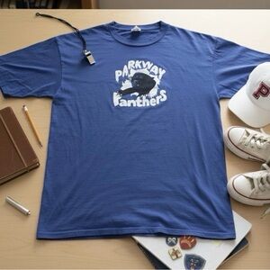 Vintage 90s Parkway Panthers School Sports Mascot T-Shirt  XL Men’s Women’s